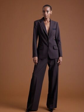 Tailored Women's Blazer in Dark Brown